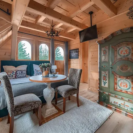 Rich Witch Villa&spa Apart Otel Kościelisko