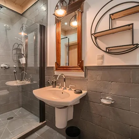 Apartmanhotel Rich Witch Villa&spa 2*