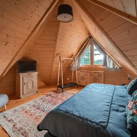 Lägenhetshotell Rich Witch Villa&spa