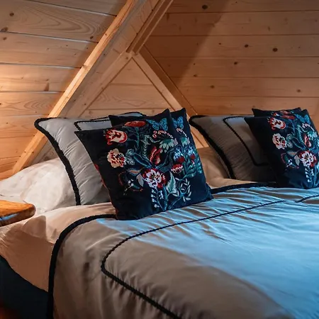 Rich Witch Villa&spa Hotel apartamentowy 2*