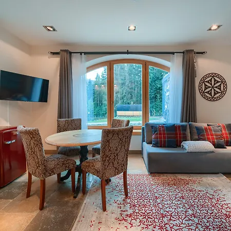 Rich Witch Villa&spa Apart Otel Kościelisko