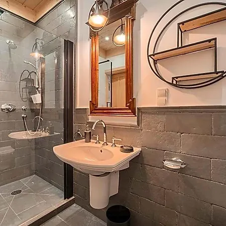 Rich Witch Villa&spa شقة فندقية