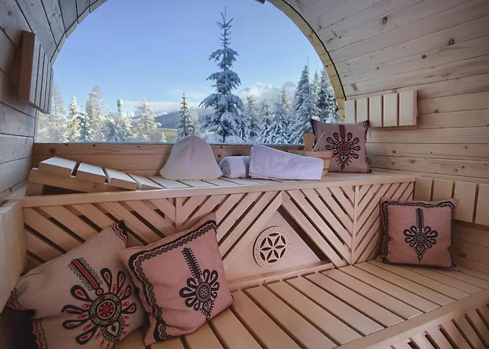 Aparthotel Rich Witch Villa&spa 2*